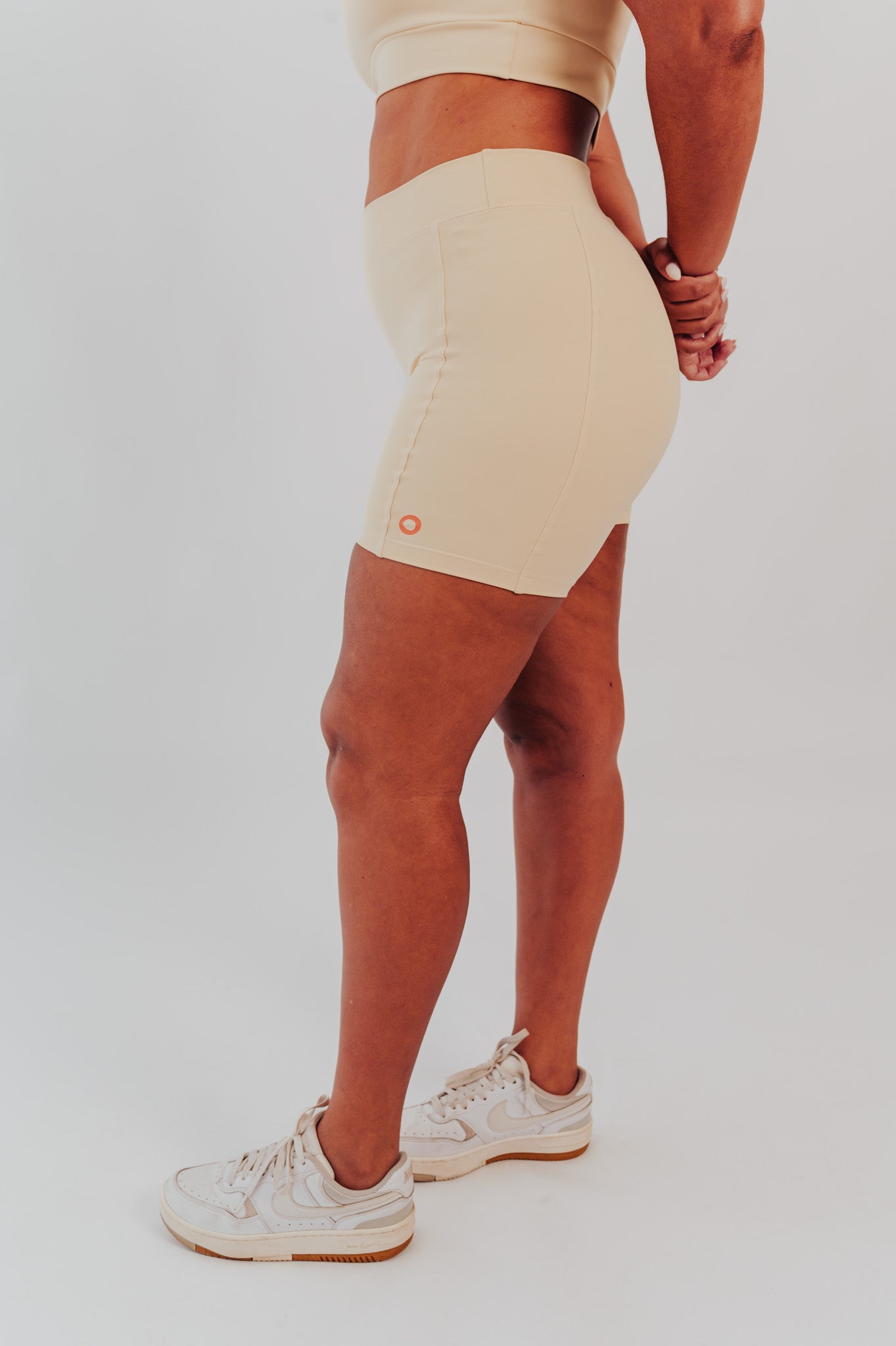 Short Leve