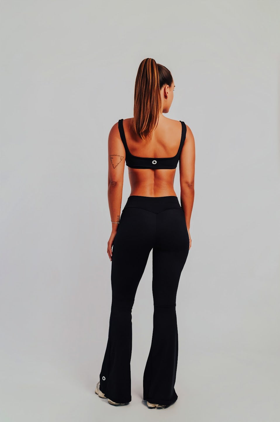 Calça Flare Areté - Ônix